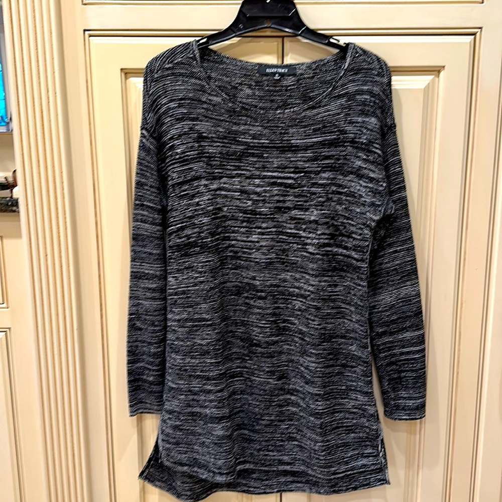 Ellen Tracy 60% cotton, 40% acrylic knit long sleeve dress
